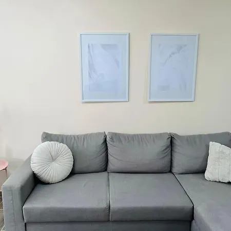 Malinova Stylish Apartment